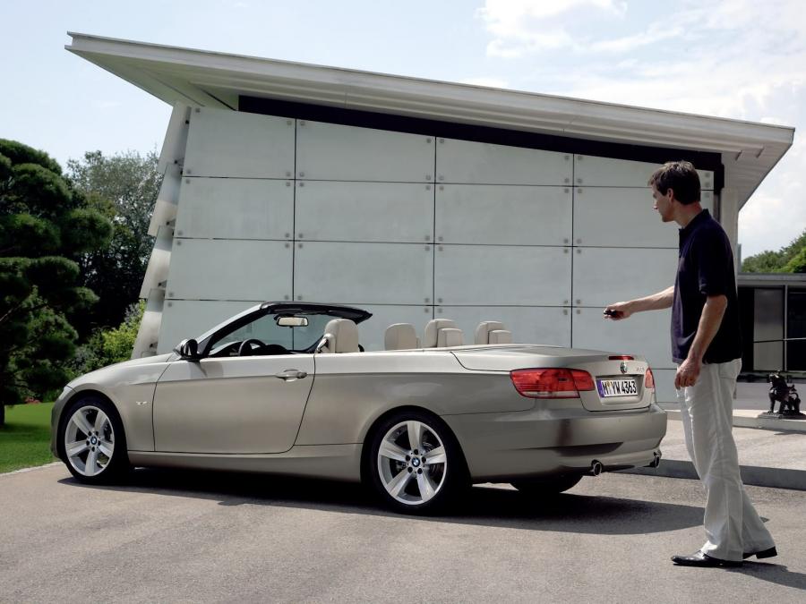  BMW 335i Convertible 2007 года  (фото 58 из 91)